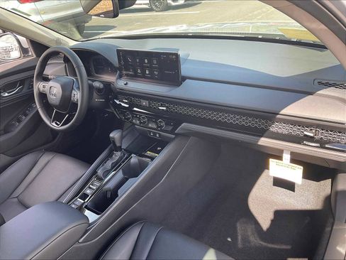 New 2025 Honda Accord EX-L image 10