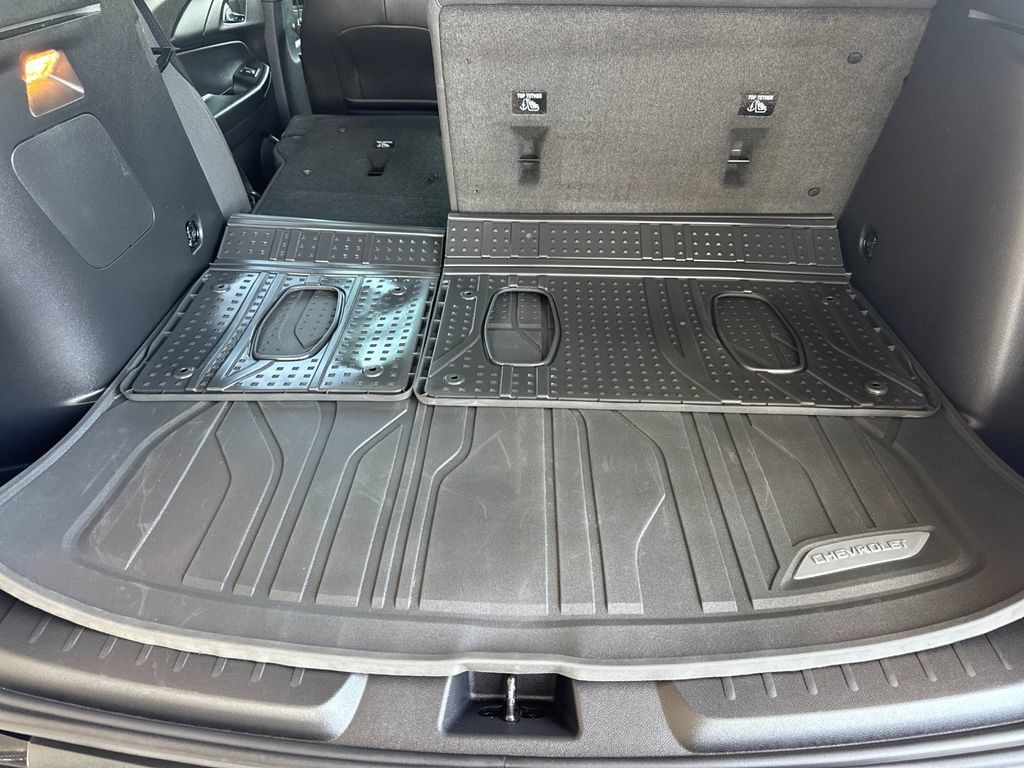 Used 2025 Chevrolet TrailBlazer ACTIV w/ Convenience Package FWD image 15
