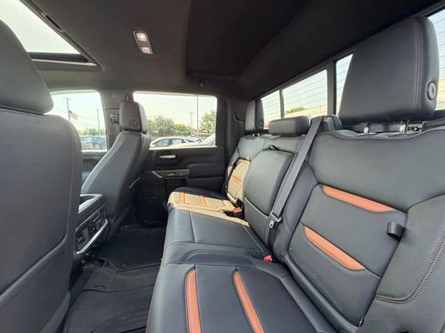 Used 2023 GMC Sierra 2500 AT4 w/ AT4 Premium Plus Package AWD/4WD image 11