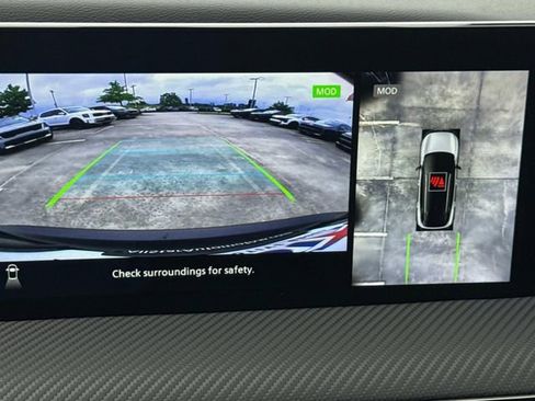 Used 2025 Nissan Kicks SR FWD image 32