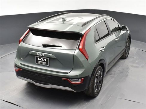 Used 2023 Kia Niro Wave image 40