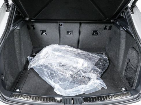 New 2026 Porsche Macan S image 34