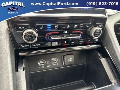 Used 2024 Jeep Grand Cherokee L Overland w/ Trailer Tow Package image 29