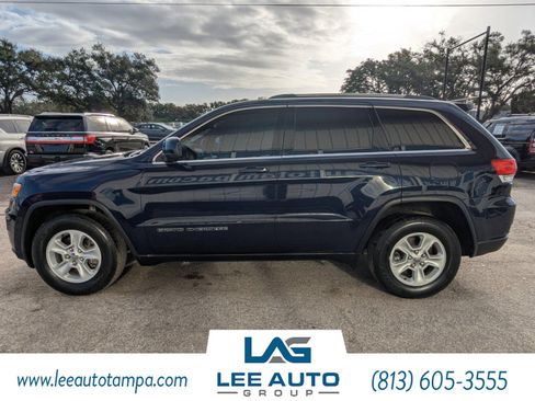 Used 2017 Jeep Grand Cherokee Laredo w/ Quick Order Package 2BE image 7