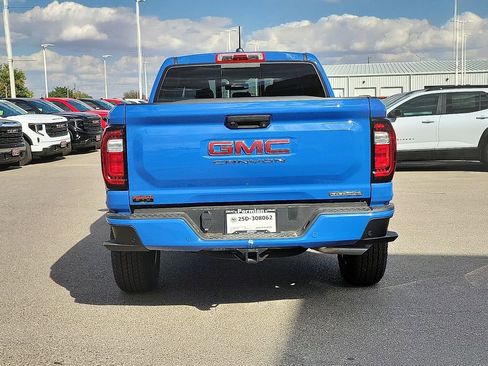 New 2026 GMC Canyon Elevation w/ Convenience Package RWD image 9
