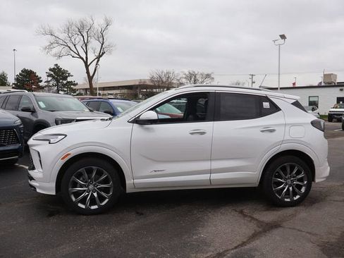 New 2026 Buick Encore GX Avenir w/ Avenir Technology Package AWD/4WD image 4