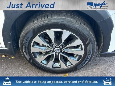 Used 2023 Subaru Outback Touring XT AWD/4WD image 4