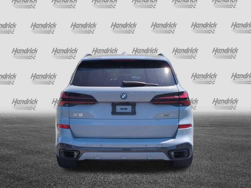 Certified 2025 BMW X5 xDrive50e w/ M Sport Package AWD/4WD image 9