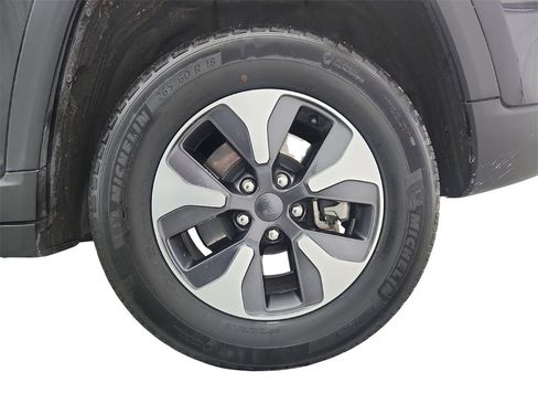 Used 2023 Jeep Grand Cherokee 4xe image 44