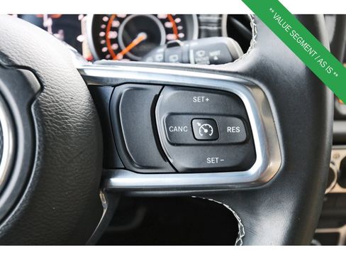 Used 2018 Jeep Wrangler Unlimited Sahara AWD/4WD image 20