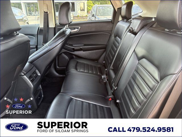 Used 2024 Ford Edge SEL AWD/4WD image 7