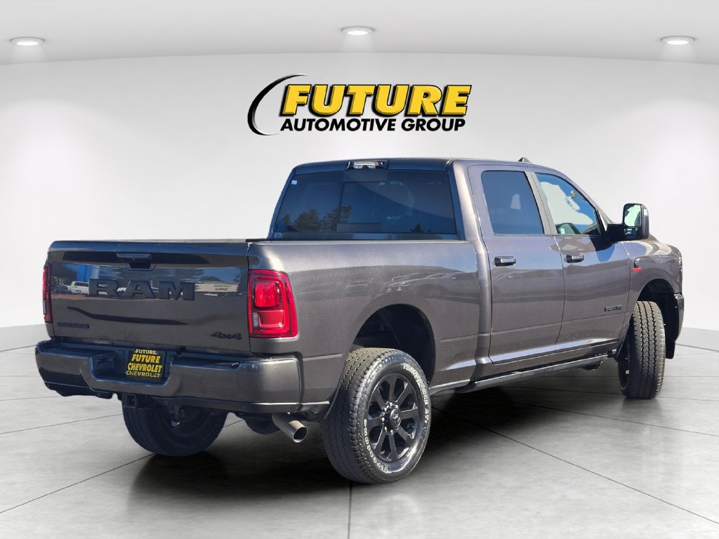 Used 2025 RAM 2500 Laramie AWD/4WD image 4