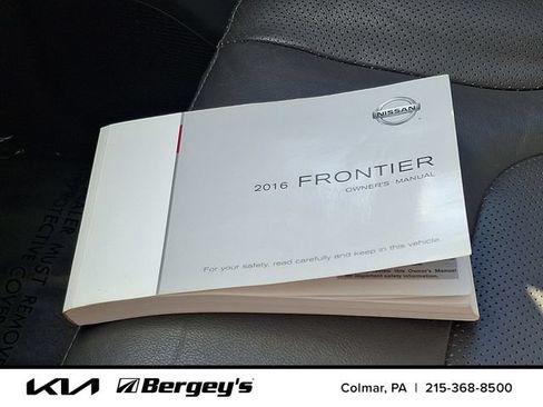 Used 2016 Nissan Frontier SL AWD/4WD image 28