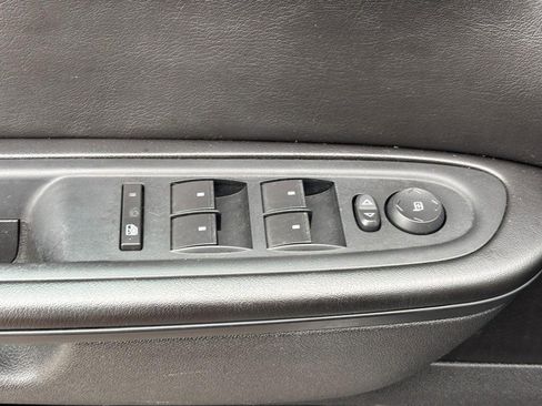 Used 2017 Chevrolet Traverse LT w/ LPO, 'HIT The Road' Package image 18