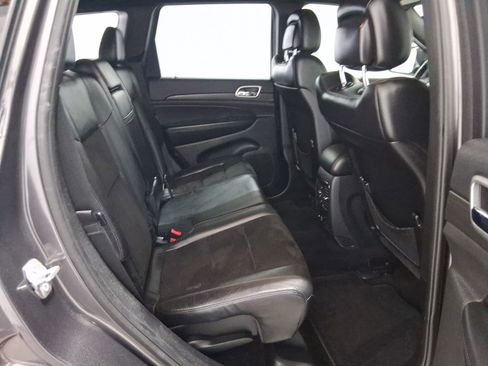 Used 2015 Jeep Grand Cherokee Altitude AWD/4WD image 16