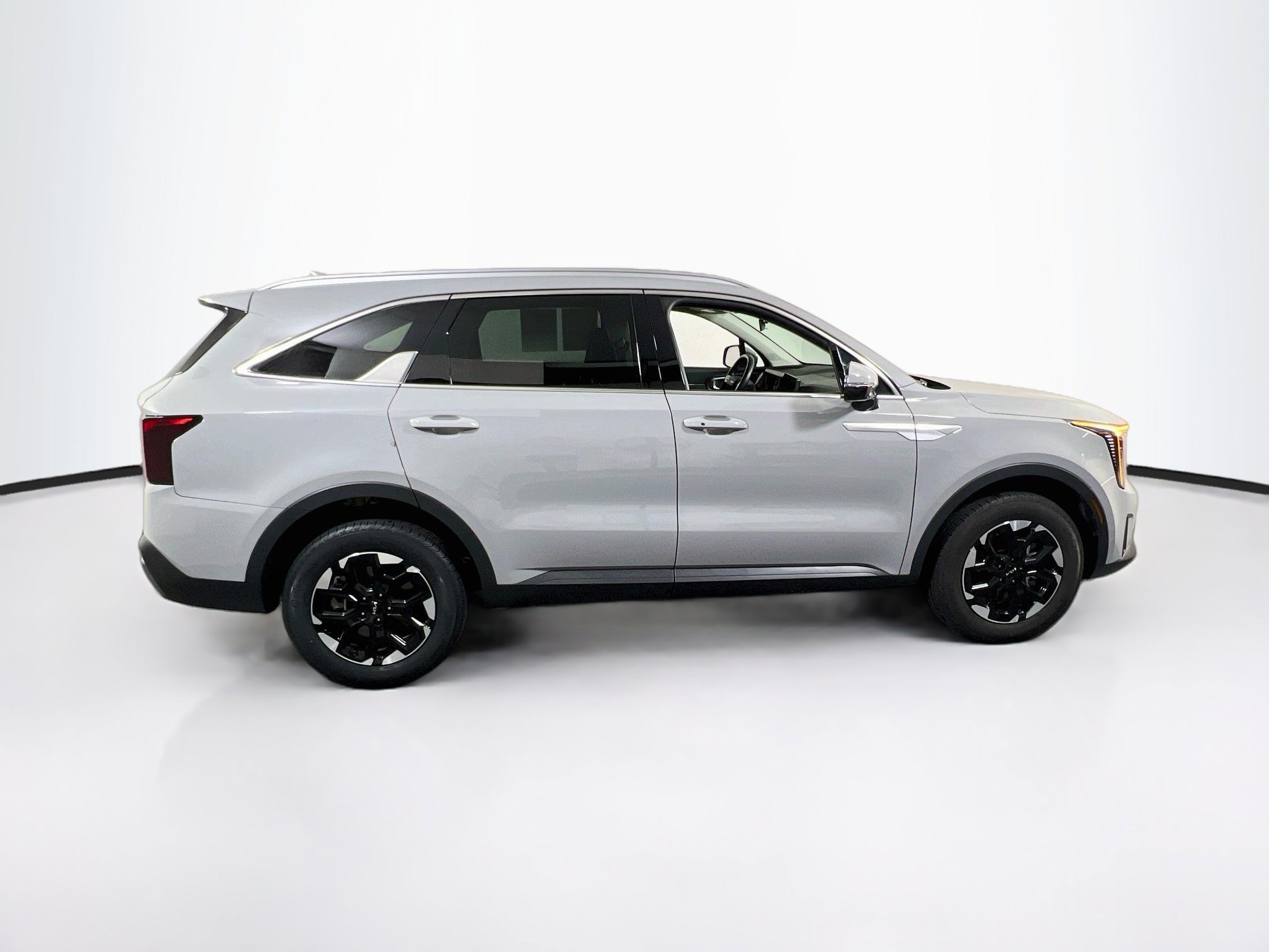 Used 2026 Kia Sorento S w/ S Panoramic Sunroof Package AWD/4WD image 4