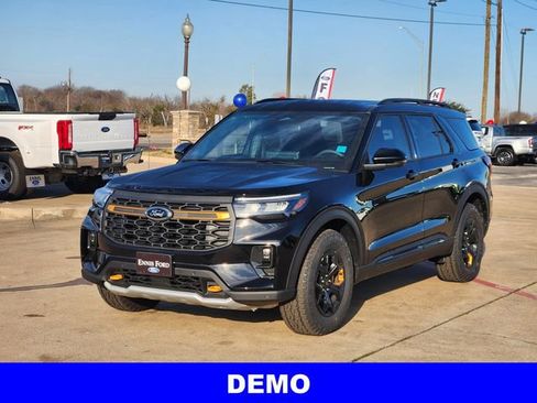 New 2026 Ford Explorer Tremor w/ Tremor Convenience Package image 3