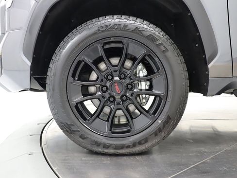 Used 2023 Toyota Tundra SR5 w/ SR5 Convenience Package AWD/4WD image 41