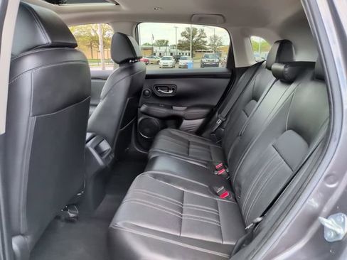 Used 2024 Honda HR-V EX-L image 13