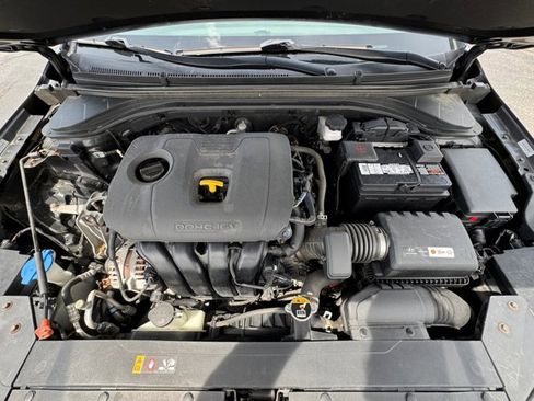 Used 2019 Hyundai Elantra Limited w/ Ultimate Package 02 FWD image 20