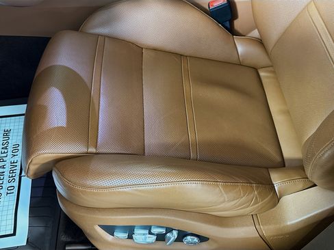 Certified 2021 Porsche Cayenne Turbo image 13