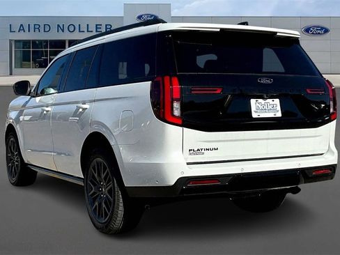 New 2025 Ford Expedition Platinum w/ Stealth Performance Package image 3