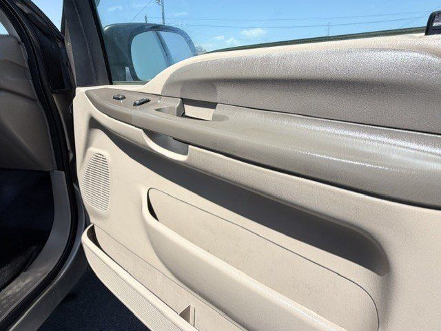 Used 2002 Ford F250 XL AWD/4WD image 18