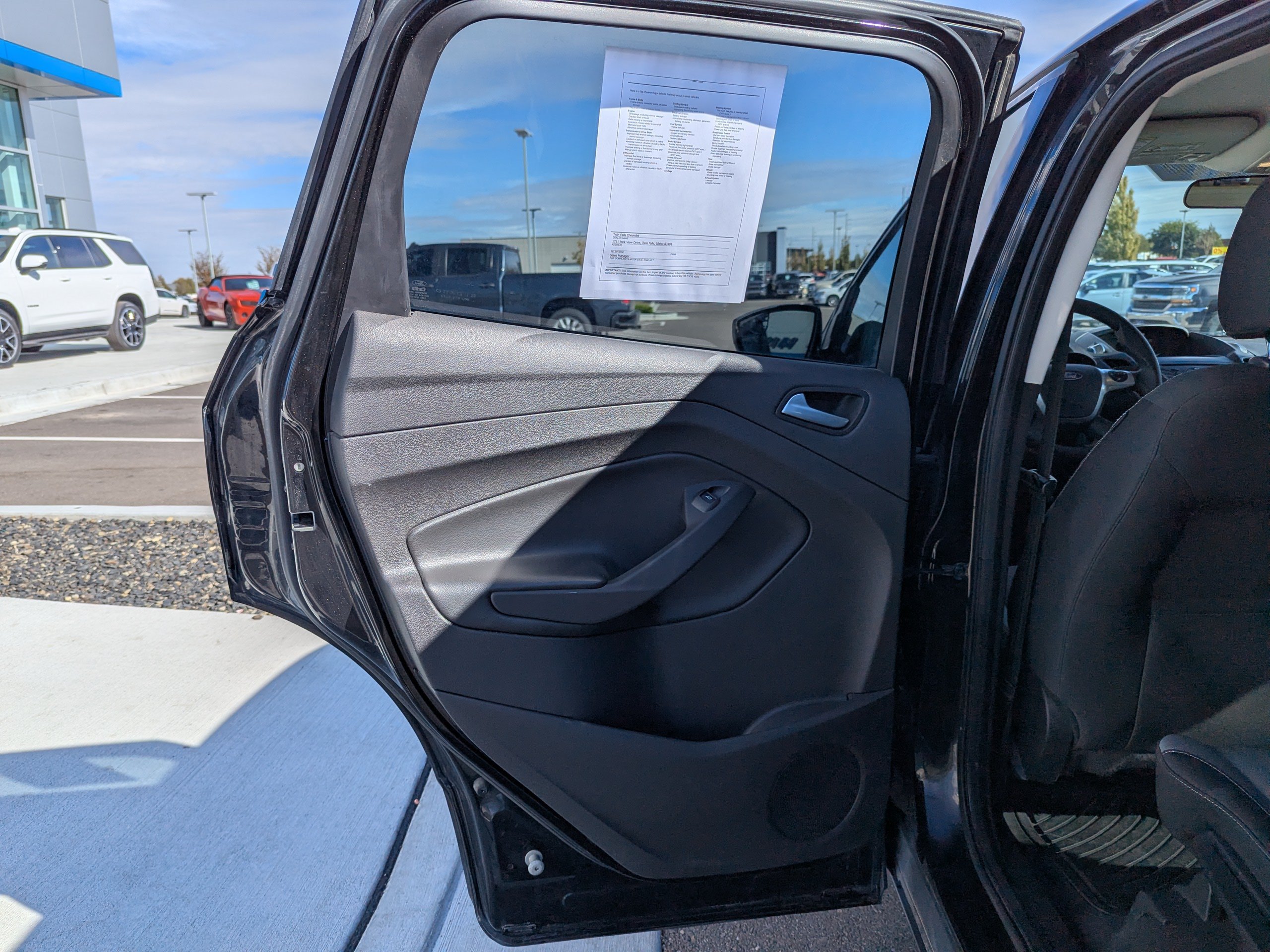 Used 2015 Ford Escape SE AWD/4WD image 26