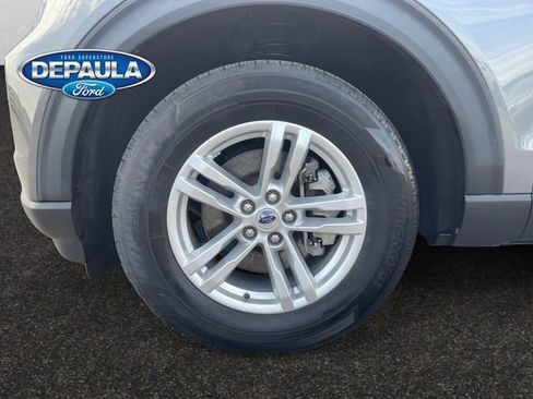 Certified 2022 Ford Explorer XLT w/ Class IV Trailer Tow Package image 18