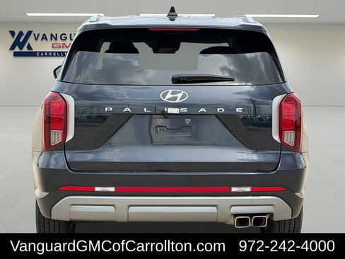 Used 2024 Hyundai Palisade SEL FWD image 7