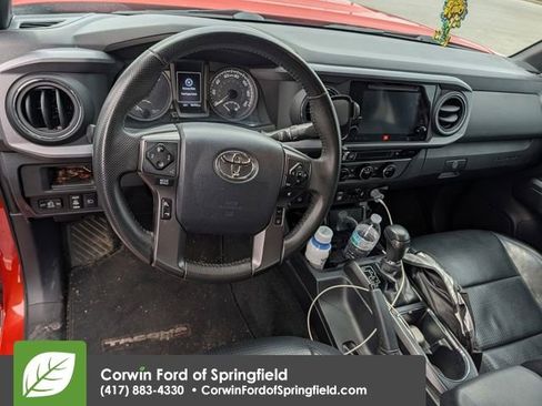 Used 2018 Toyota Tacoma TRD Sport w/ TRD Premium Sport Package image 12