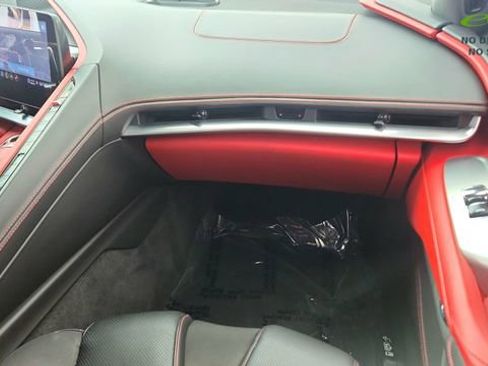 Used 2023 Chevrolet Corvette Stingray Premium Cpe w/ Z51 Performance Package image 29