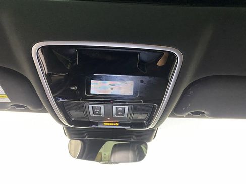 Used 2021 Land Rover Range Rover Velar R-Dynamic S image 26