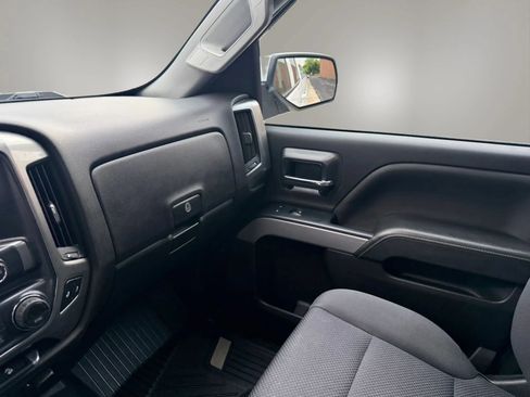 Used 2019 Chevrolet Silverado 1500 LT w/ All Star Edition AWD/4WD image 19