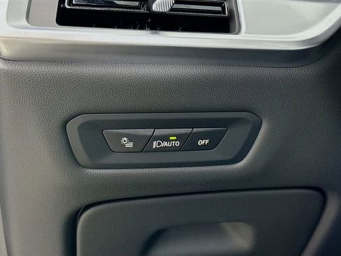 Used 2025 BMW X5 xDrive40i w/ M Sport Package image 10