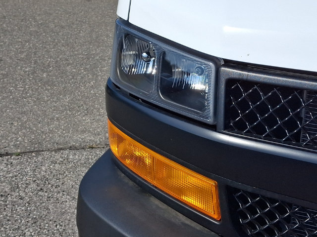 Used 2026 Chevrolet Express 2500 RWD image 29