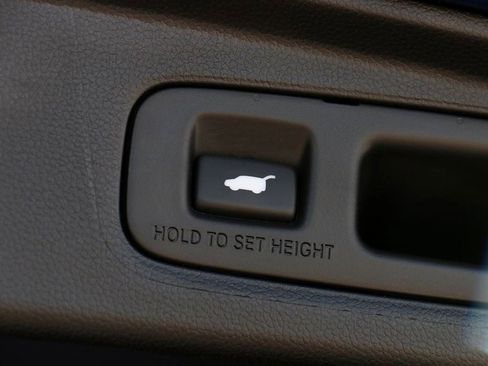 Used 2024 Honda CR-V Sport Touring image 11