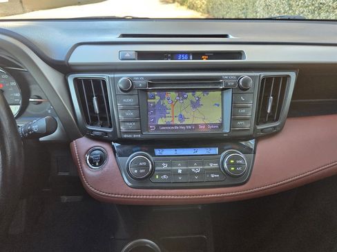 Used 2013 Toyota RAV4 Limited image 21