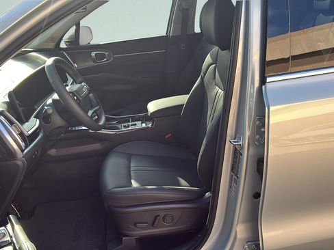 New 2026 Kia Sorento SX image 10