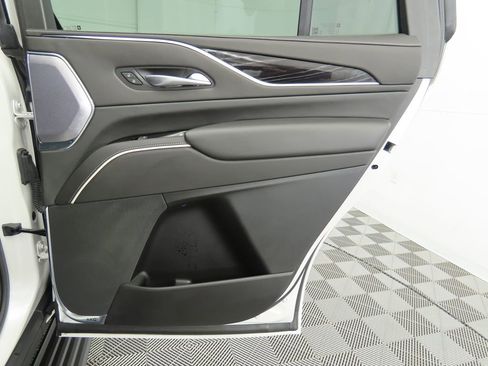 Used 2021 Cadillac Escalade Sport w/ Driver Assist Tech Package image 25