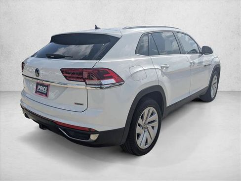 Used 2022 Volkswagen Atlas Cross Sport SE AWD/4WD image 5