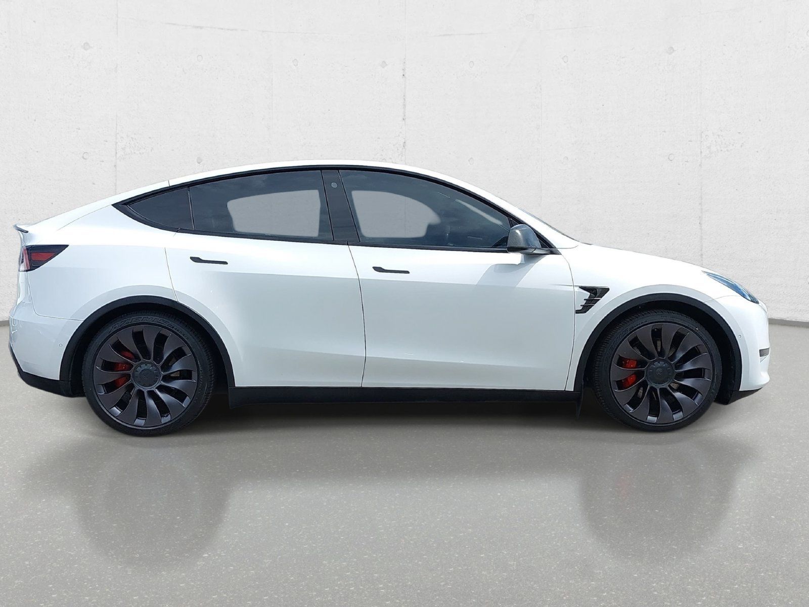 Used 2022 Tesla Model Y Performance AWD/4WD image 4