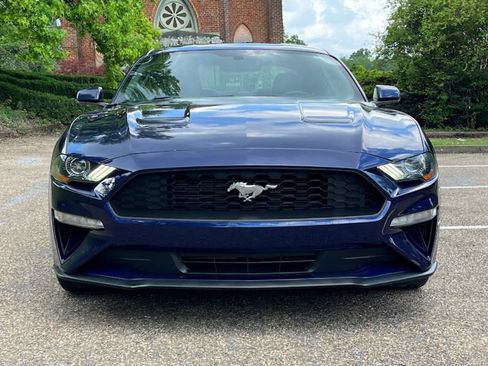 Used 2019 Ford Mustang Coupe RWD image 21