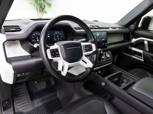 Used 2022 Land Rover Defender 110 X-Dynamic HSE AWD/4WD image 6