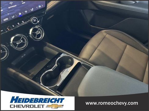 Used 2024 Chevrolet Blazer EV LT AWD/4WD image 25