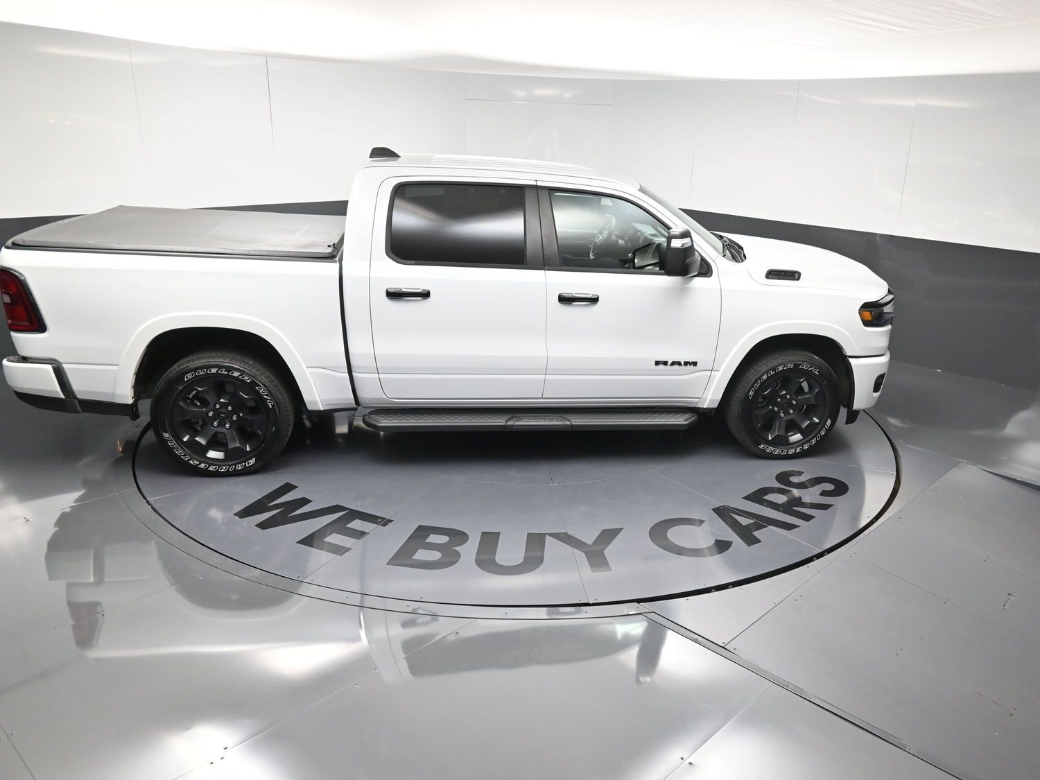 Used 2025 RAM 1500 Big Horn AWD/4WD image 33