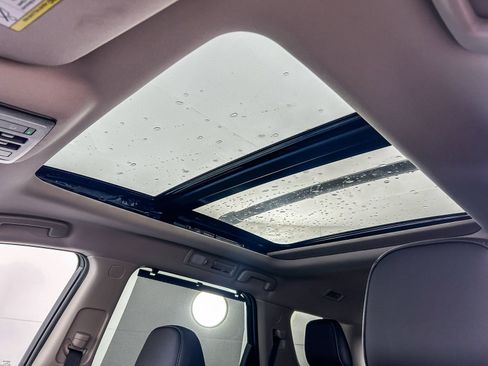 Certified 2025 Nissan Pathfinder Platinum w/ Cargo Package image 26