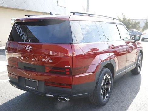Used 2025 Hyundai Santa Fe SEL AWD/4WD image 3
