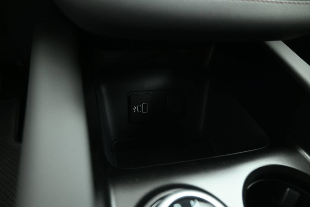 New 2026 Ford Explorer Active RWD image 18