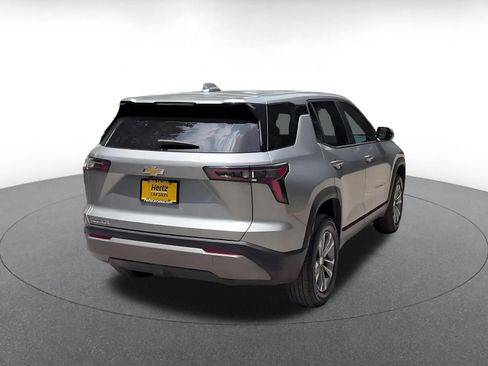 Used 2025 Chevrolet Equinox LT FWD image 11